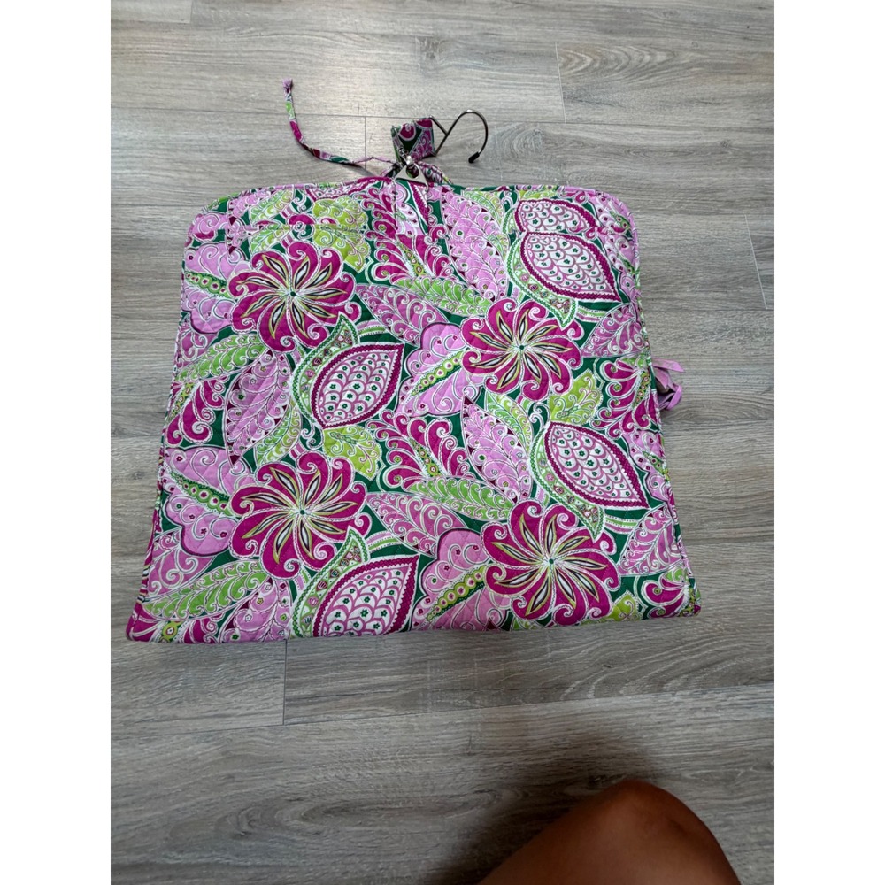 Retired Vera Bradley Garment Bag Pinwheel Pink Floral Quilted Travel Bag Carryon